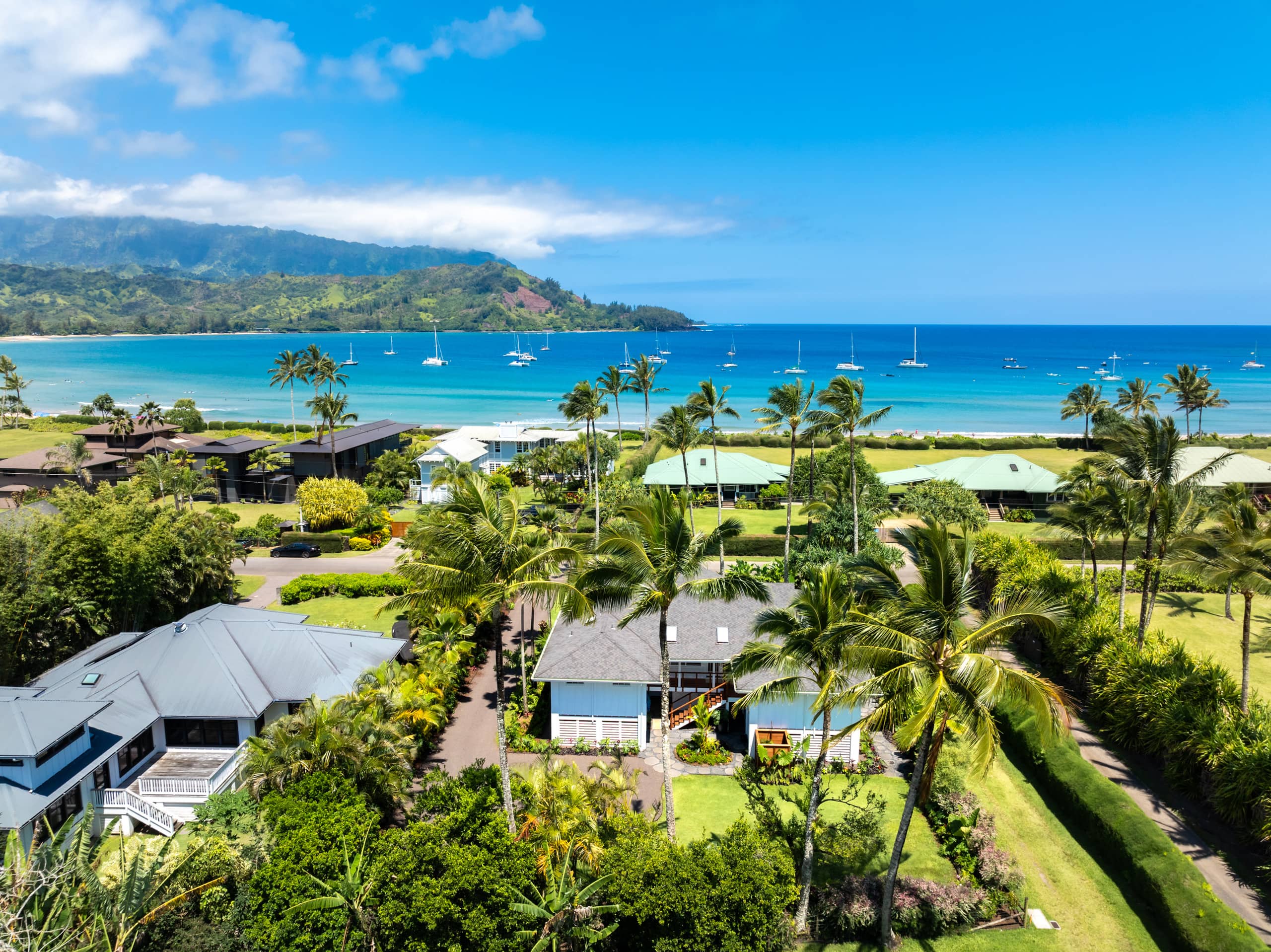 Home in Hanalei · ★5.0 · 3 bedrooms · 4 beds · 2.5 baths - Image 2