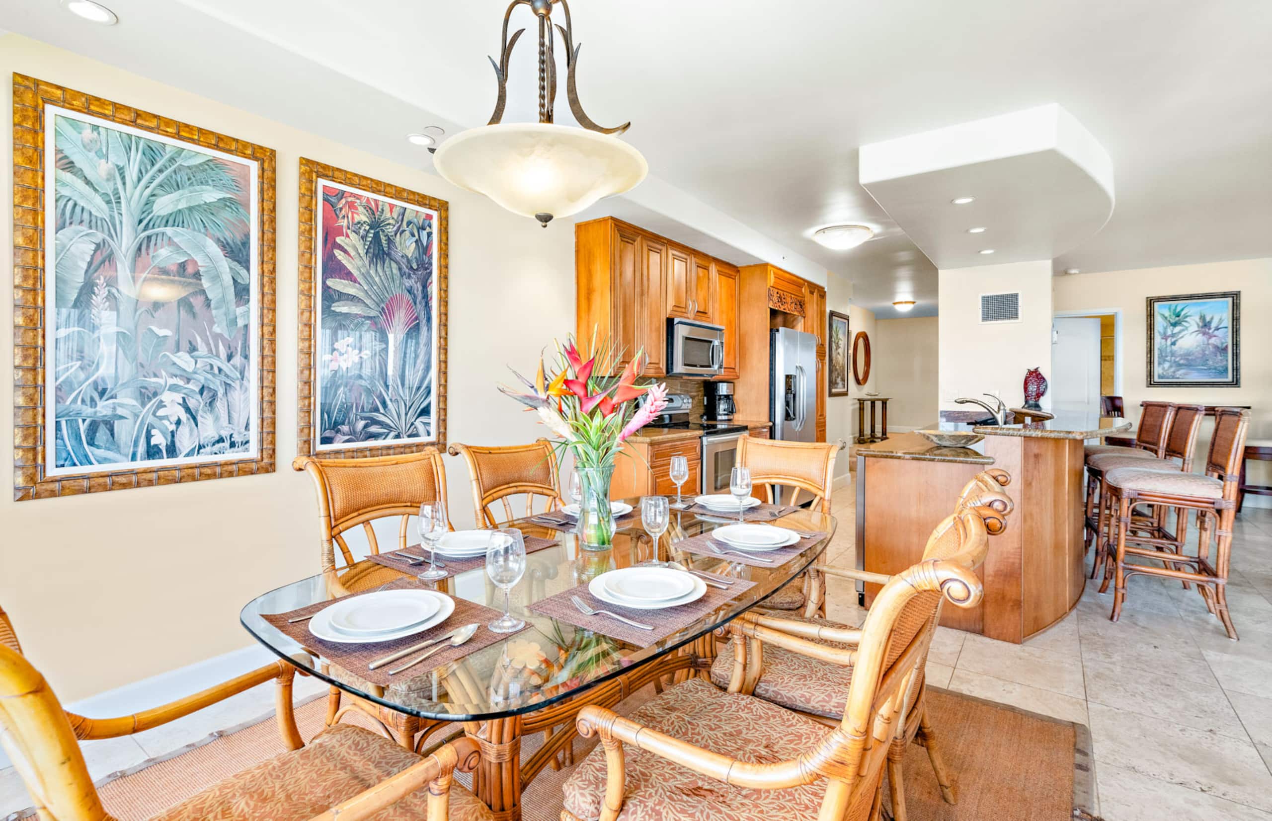Condo in Lahaina · ★4.8 · 2 bedrooms · 4 beds · 2 baths - Image 13