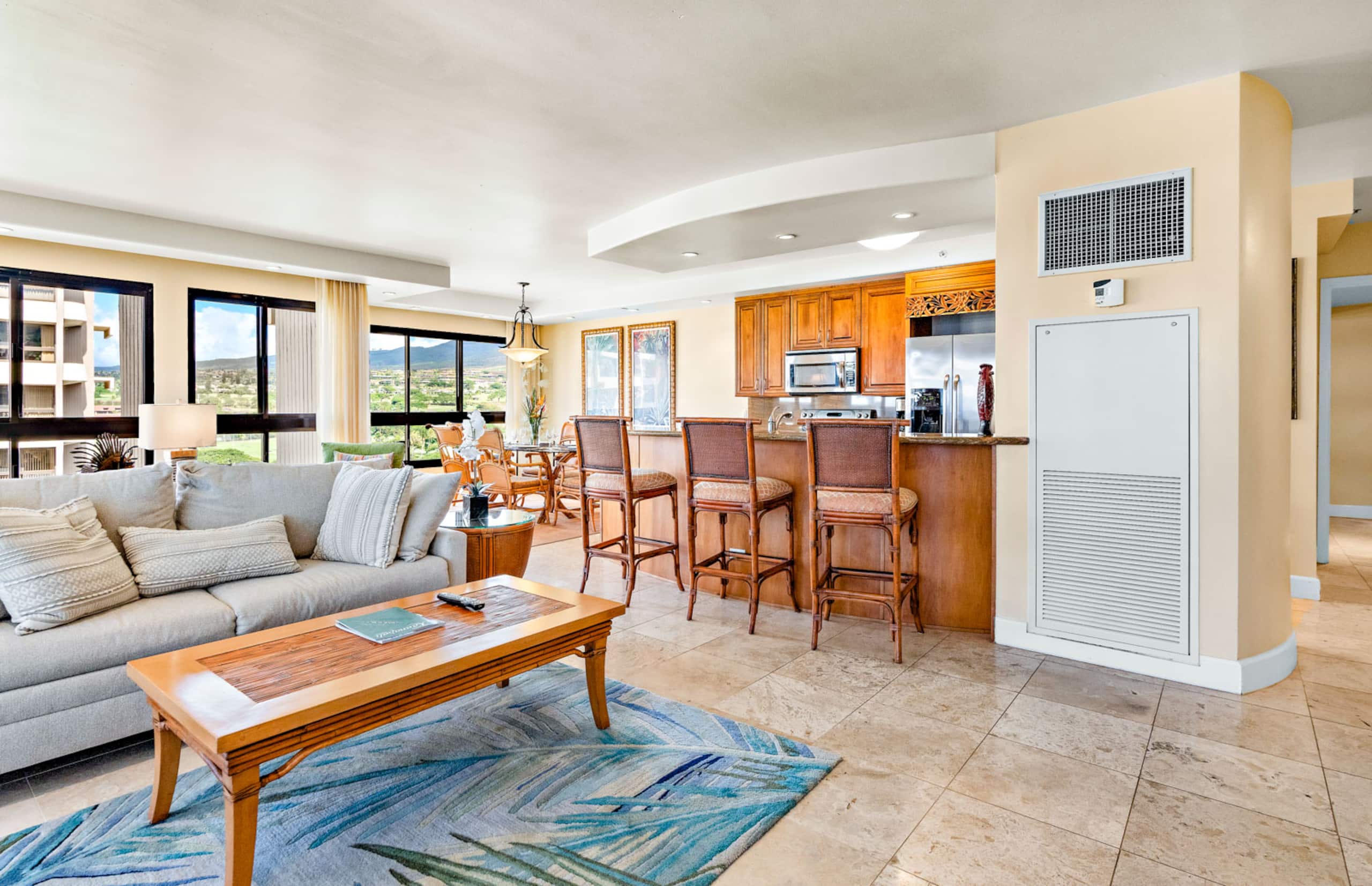 Condo in Lahaina · ★4.8 · 2 bedrooms · 4 beds · 2 baths - Image 16