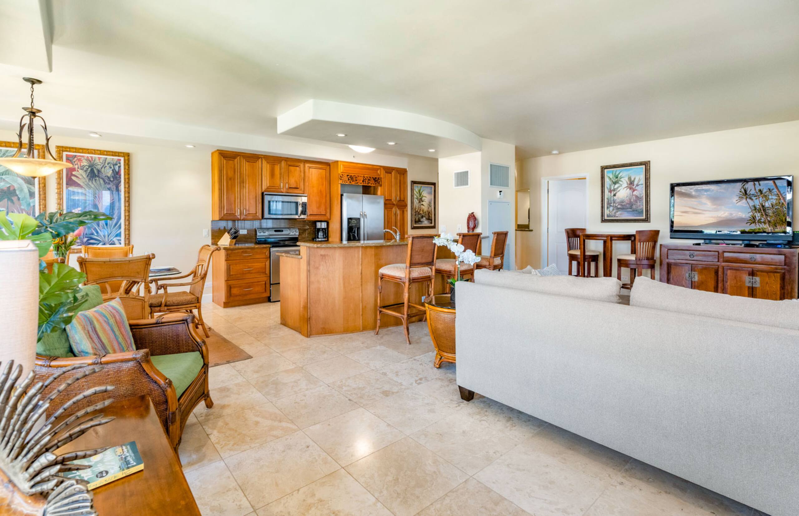 Condo in Lahaina · ★4.8 · 2 bedrooms · 4 beds · 2 baths - Image 12