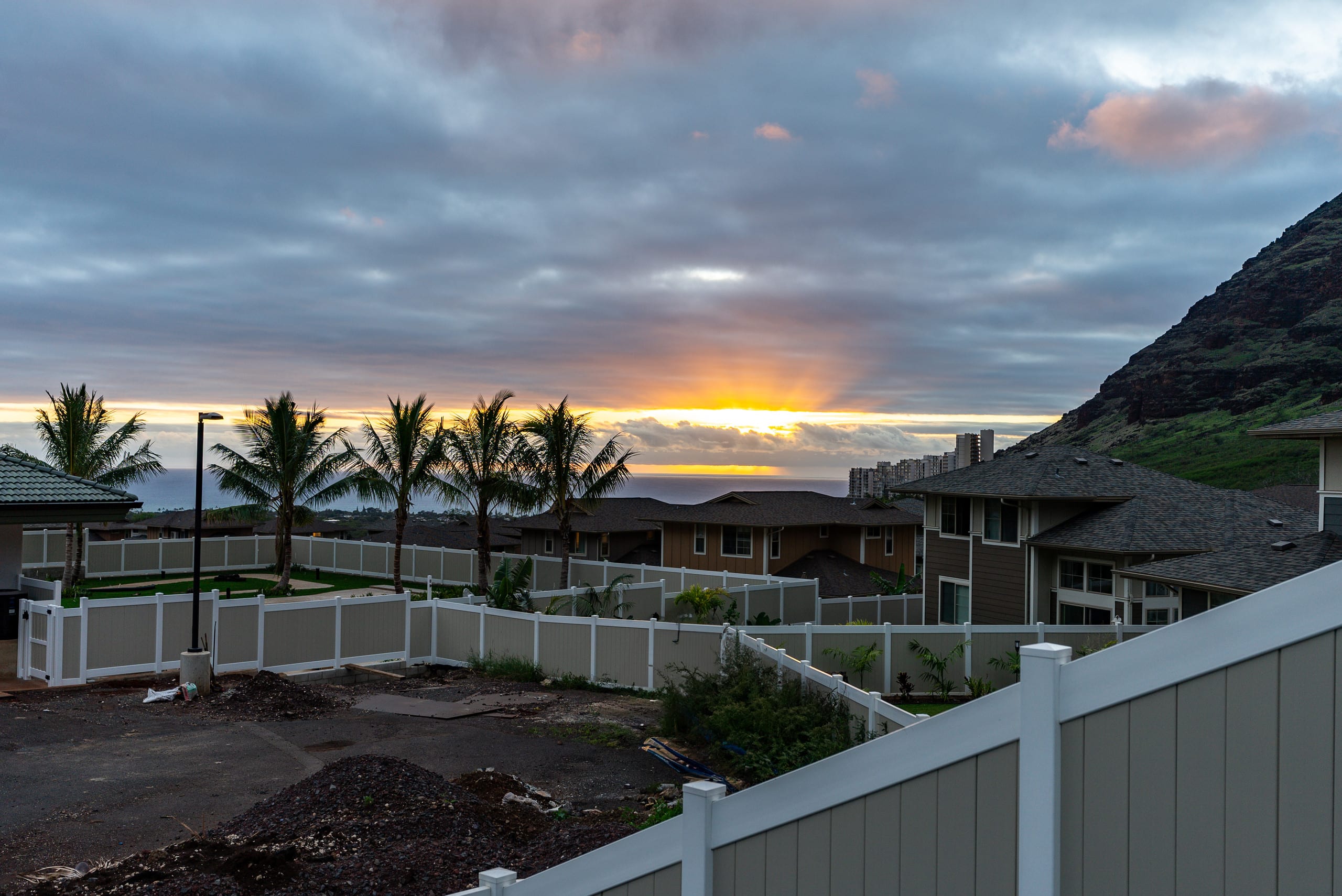 Home in Waianae · ★4.89 · 3 bedrooms · 5 beds · 2 shared baths - Image 43