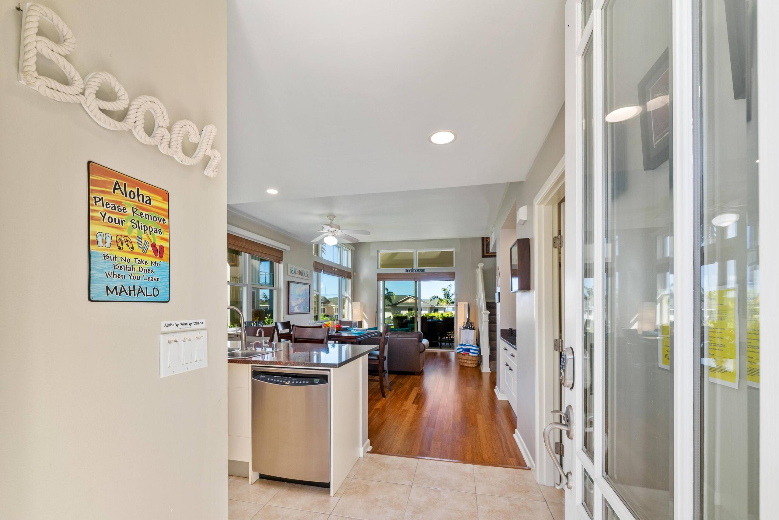 Townhouse in Kailua-Kona · ★4.77 · 3 bedrooms · 4 beds · 3 baths - Image 9