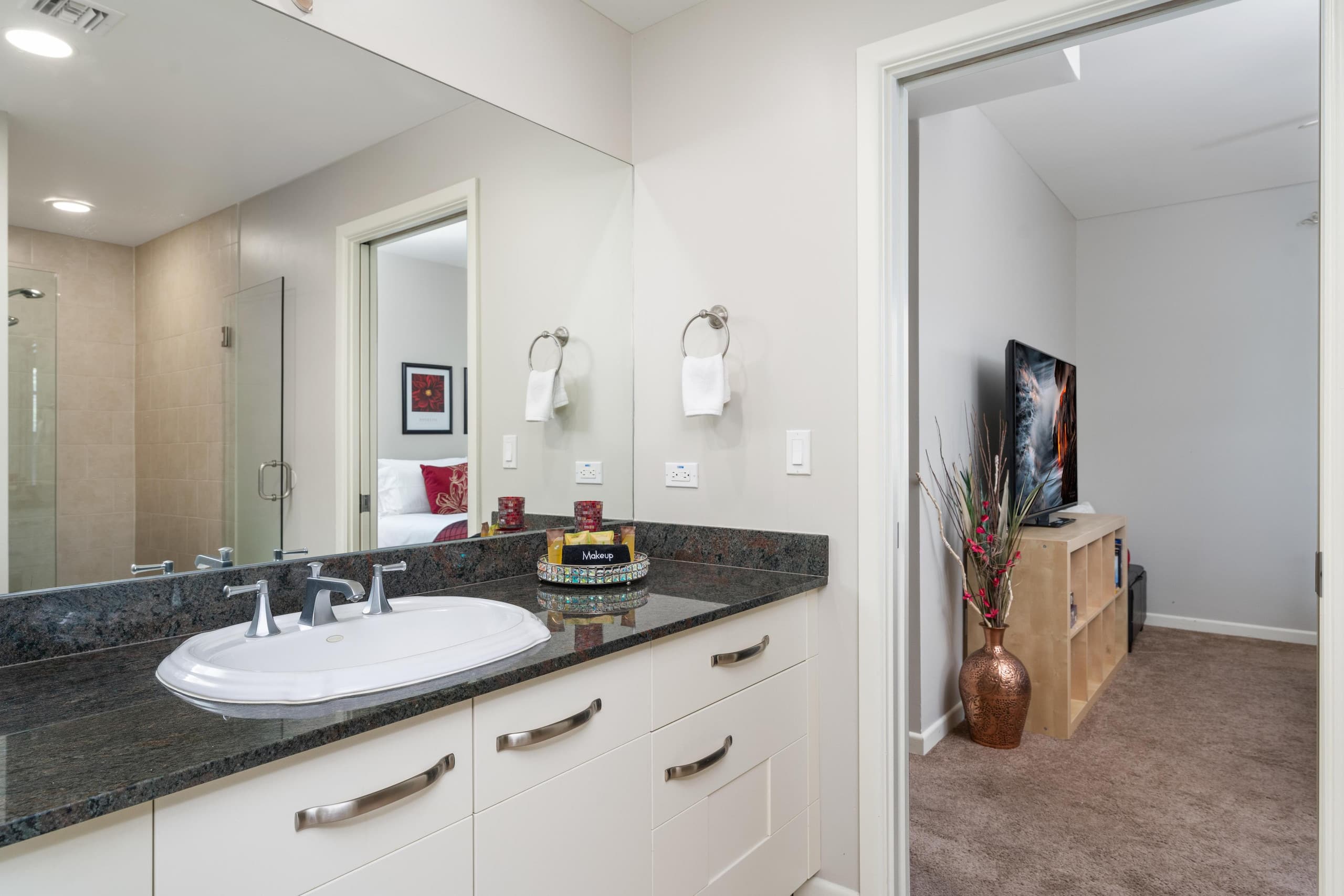 Townhouse in Kailua-Kona · ★4.77 · 3 bedrooms · 4 beds · 3 baths - Image 28