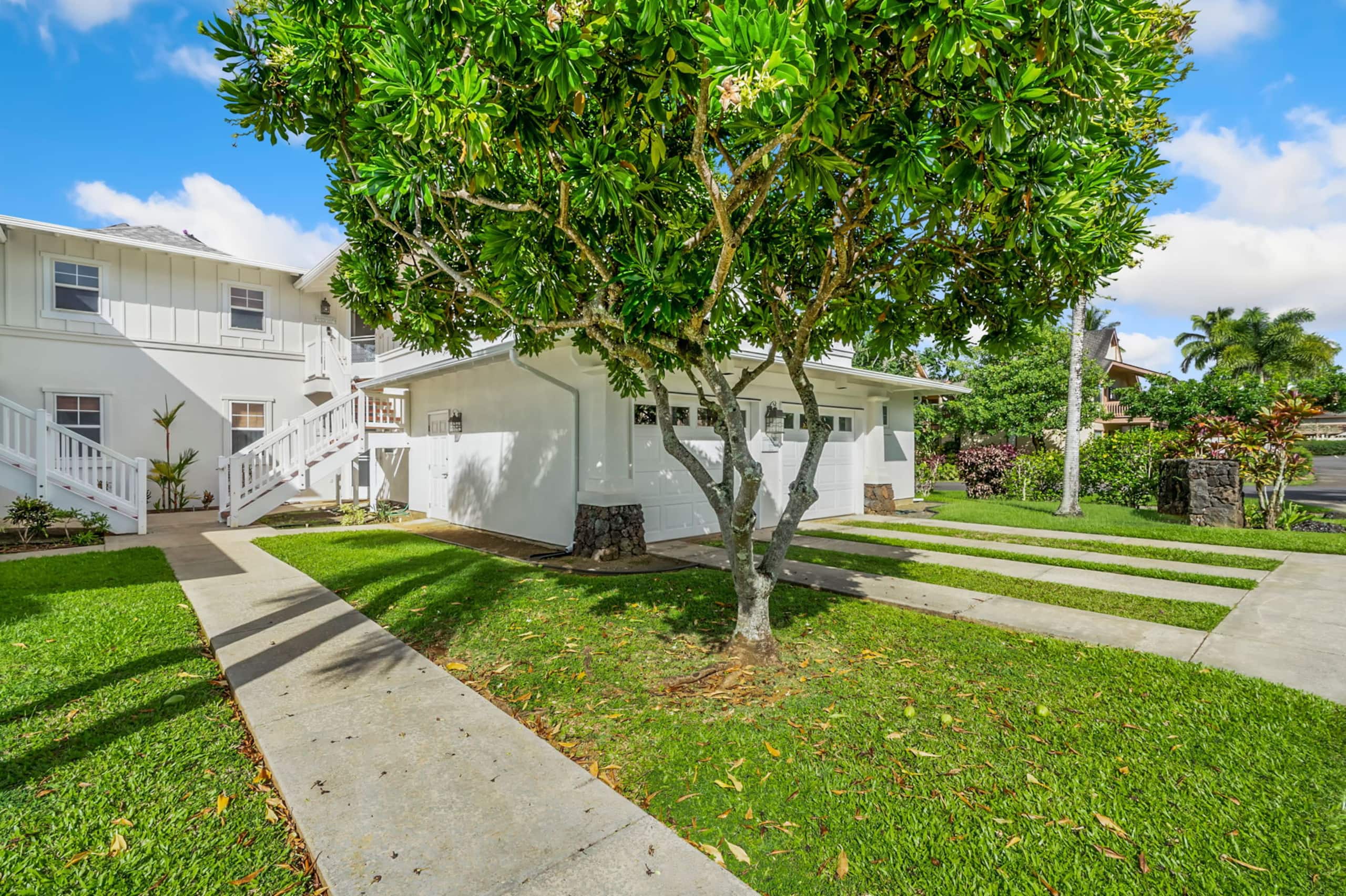 Condo in Princeville · ★4.93 · 3 bedrooms · 5 beds · 3 baths - Image 40