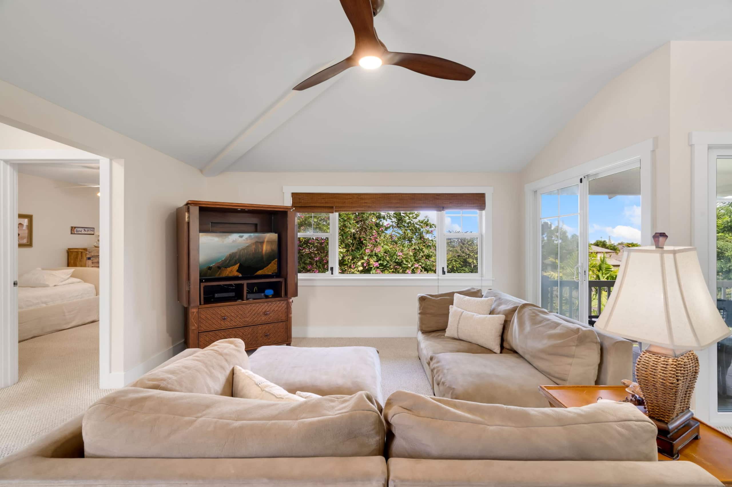 Condo in Princeville · ★4.93 · 3 bedrooms · 5 beds · 3 baths - Image 4