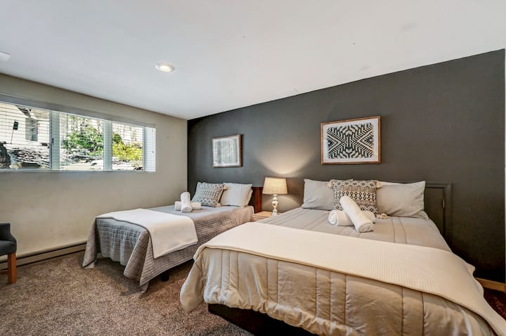 Dormitorio 4: camas tamaño queen y de matrimonio