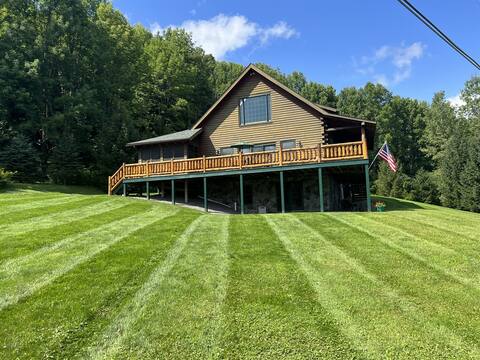 King Cabin - 4bdrm Log home with amazing lake view