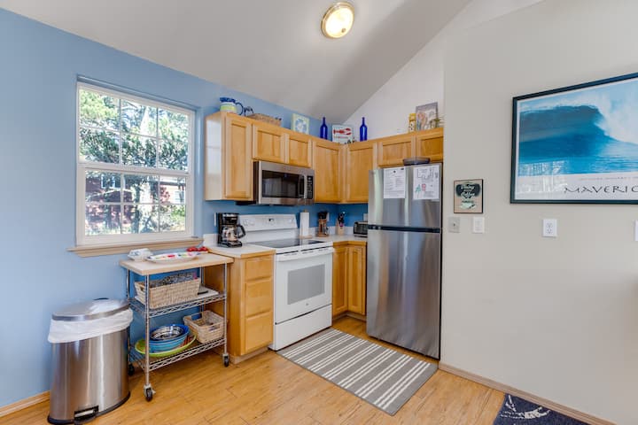 Kiwanda Cabana - Near Beach, Cute House! Dog Ok. - Pacific City, OR