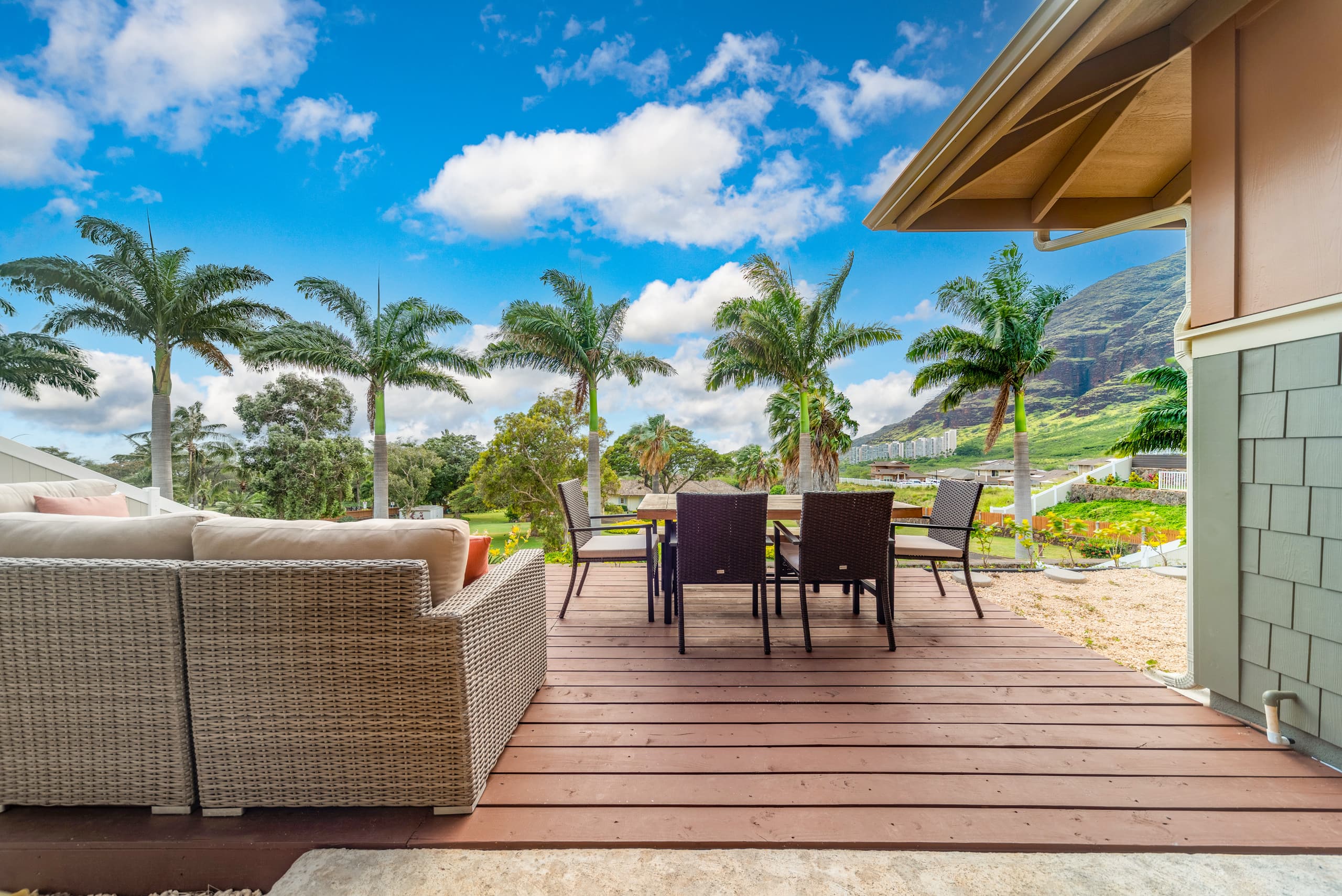 Home in Waianae · ★4.88 · 4 bedrooms · 8 beds · 2.5 private baths - Image 36
