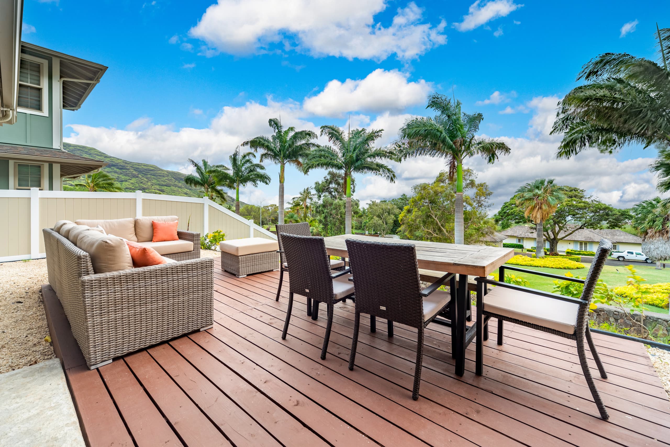 Home in Waianae · ★4.88 · 4 bedrooms · 8 beds · 2.5 private baths - Image 35