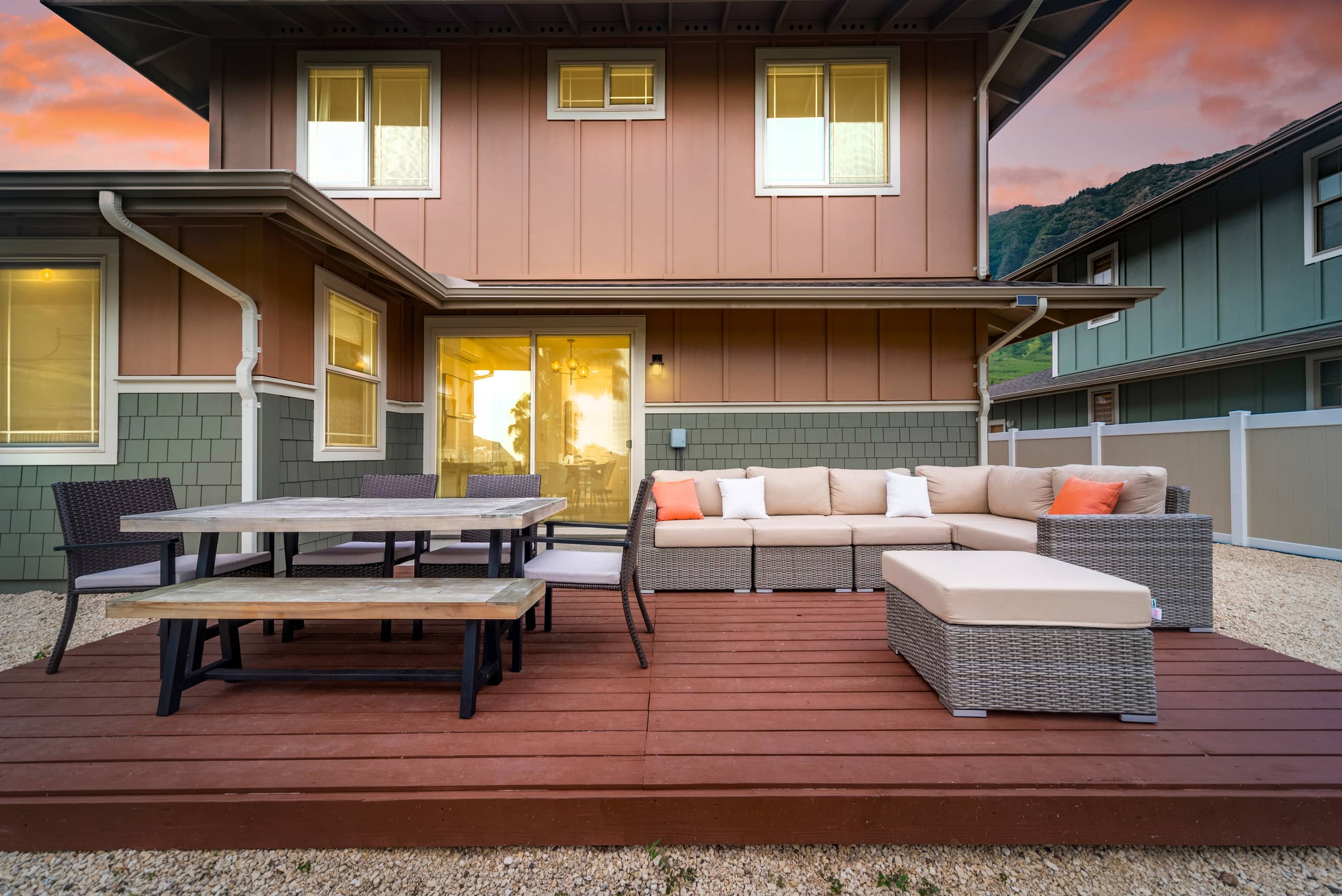 Home in Waianae · ★4.88 · 4 bedrooms · 8 beds · 2.5 private baths - Image 4
