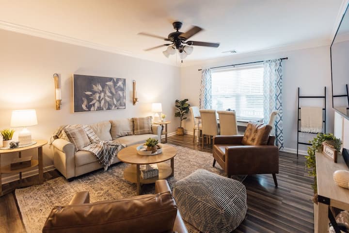 Spacious 3 Bed Condo Near Etsu - Johnson City, TN