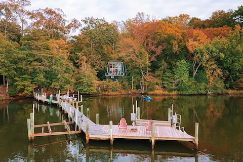 Relax on Dock, Play Pool, Kayak the Coves, Views