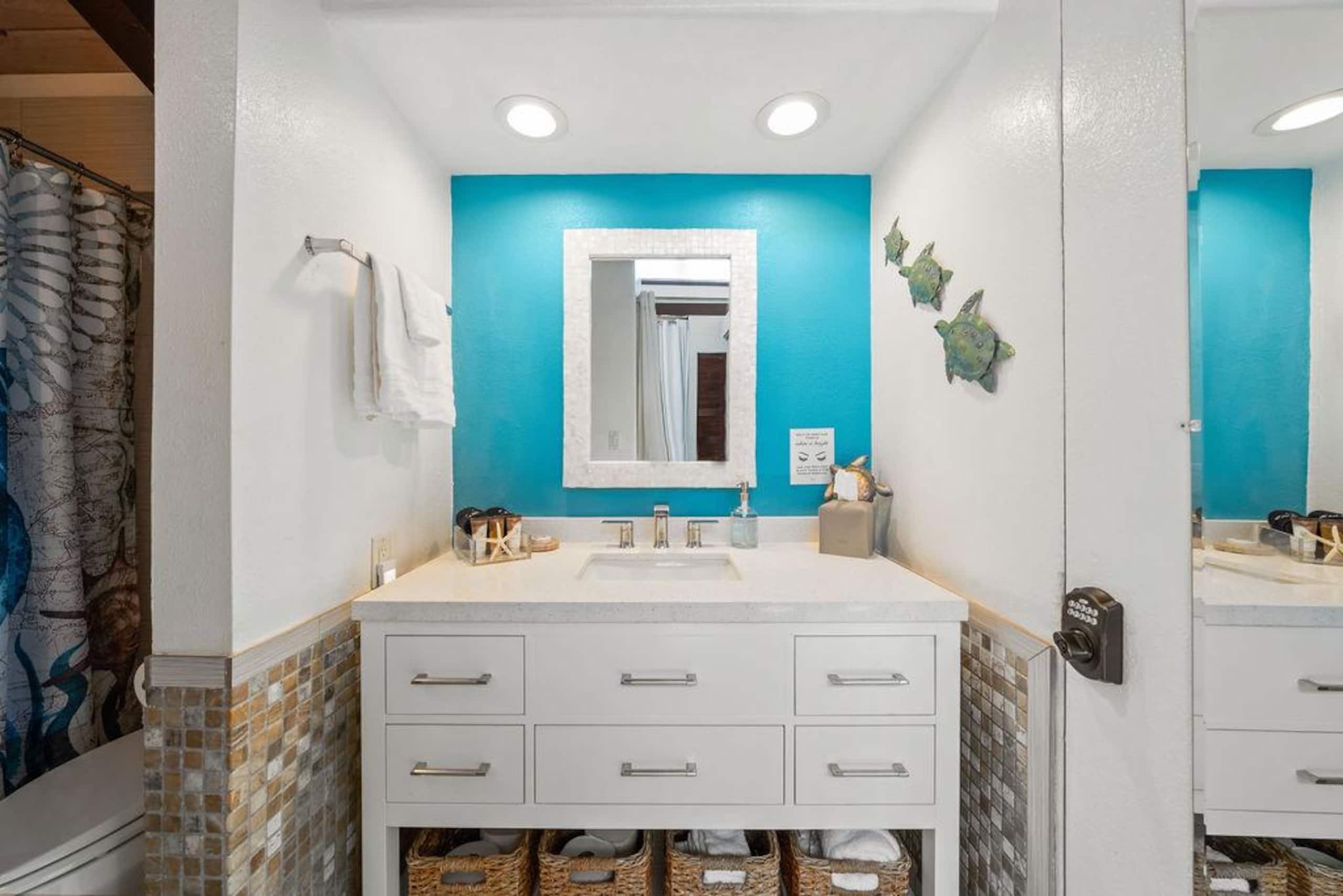 Beautiful Ocean View Remodel I Luana Kai B306 - Image 37