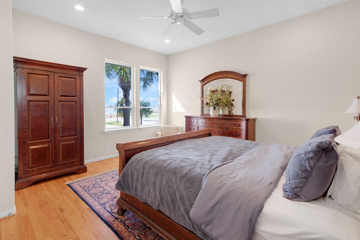 Dormitorio principal con vistas