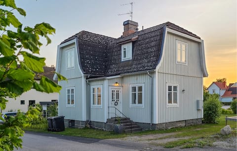 Gorgeous home in Tingsryd with kitchen