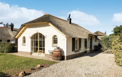 2 bedroom amazing home in Putten