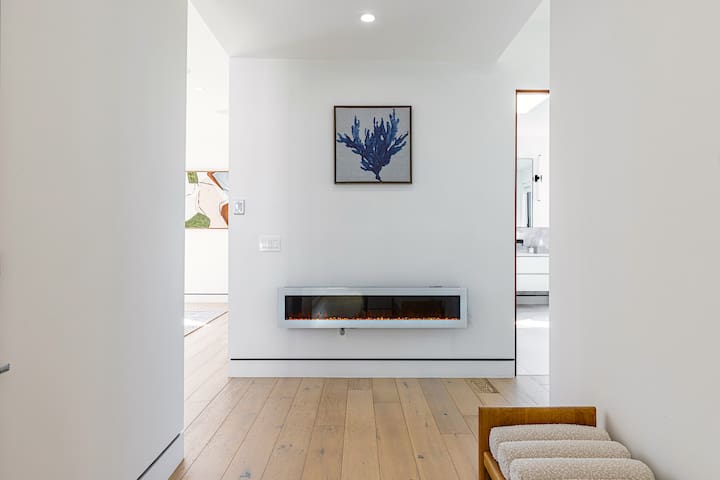 The Penmar Retreat – Luxurious resort-style oasis gallery image 4