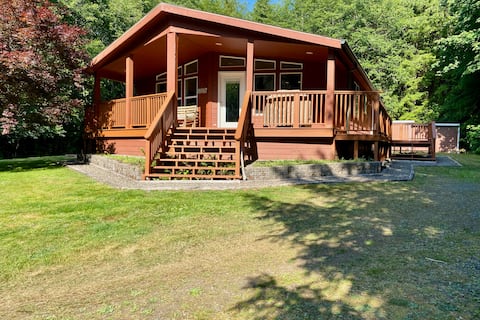 Olympic Coast Retreat - Private Cabin
