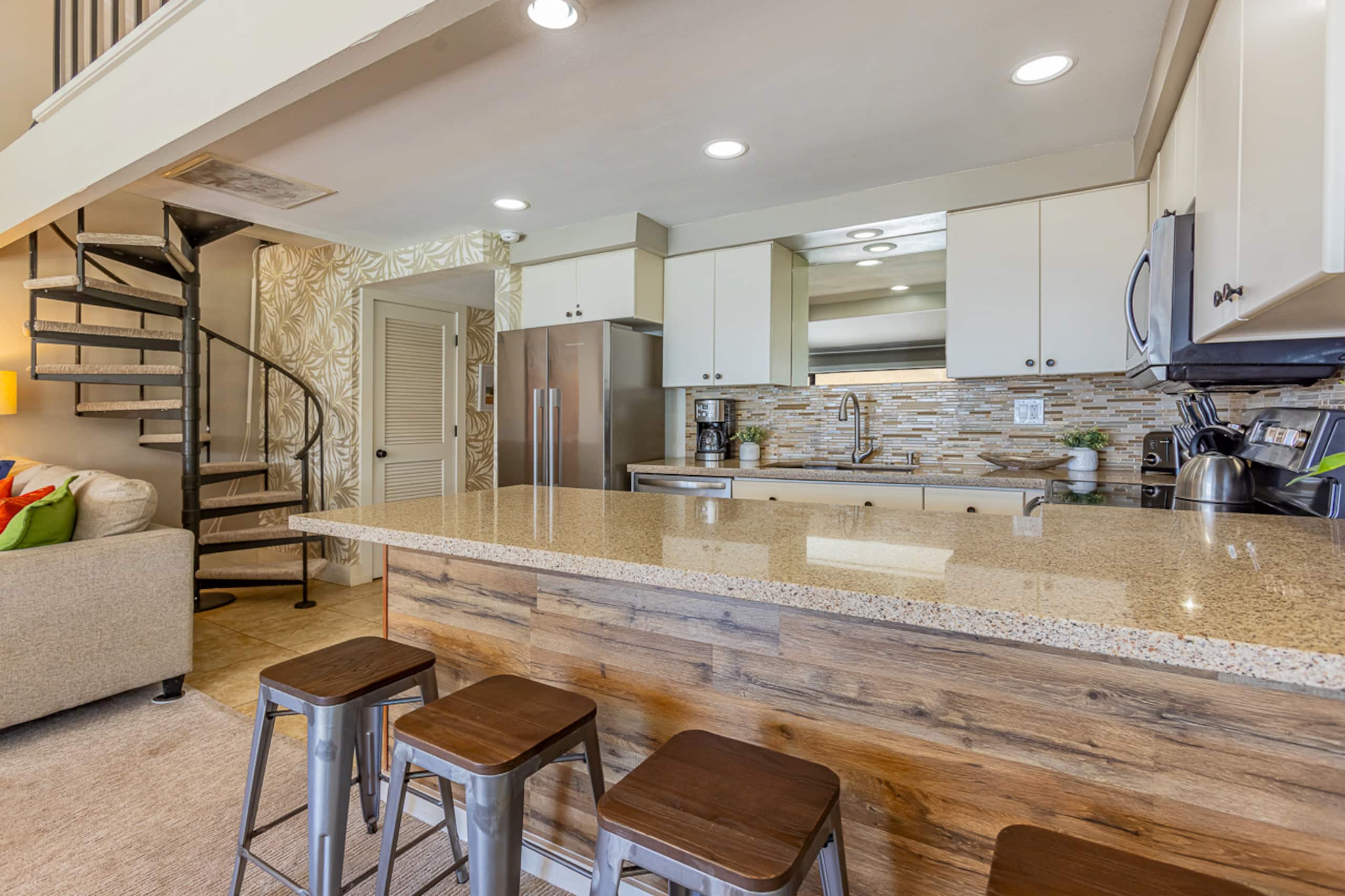 Condo in Kihei · ★4.6 · 2 bedrooms · 2 beds · 2 shared baths - Image 12