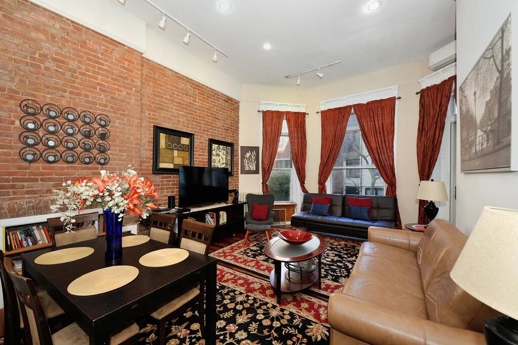 Stunning and Spacious 1BR APT! Upper West Side!