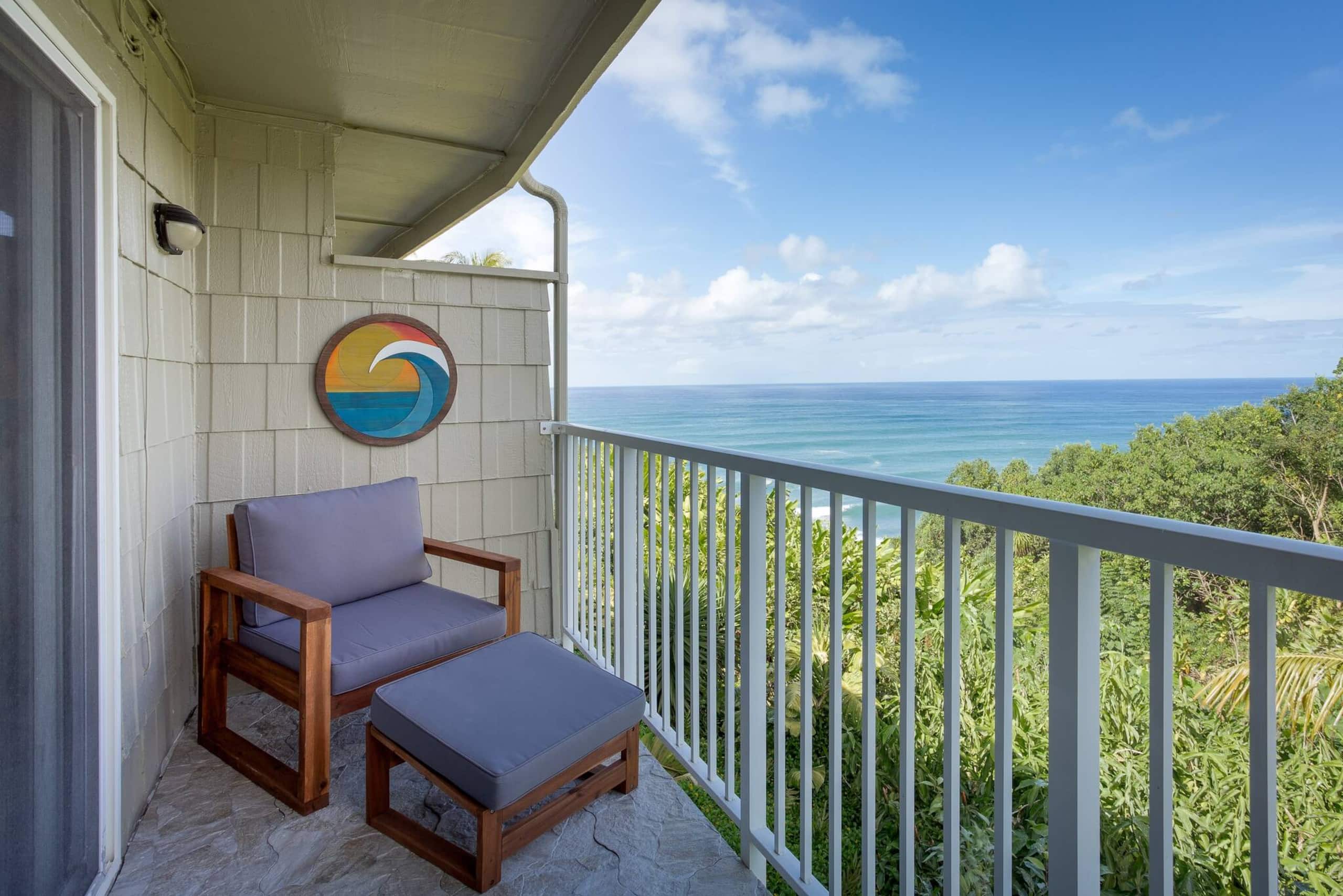 Home in Princeville · ★5.0 · 2 bedrooms · 3 beds · 2 baths - Image 21