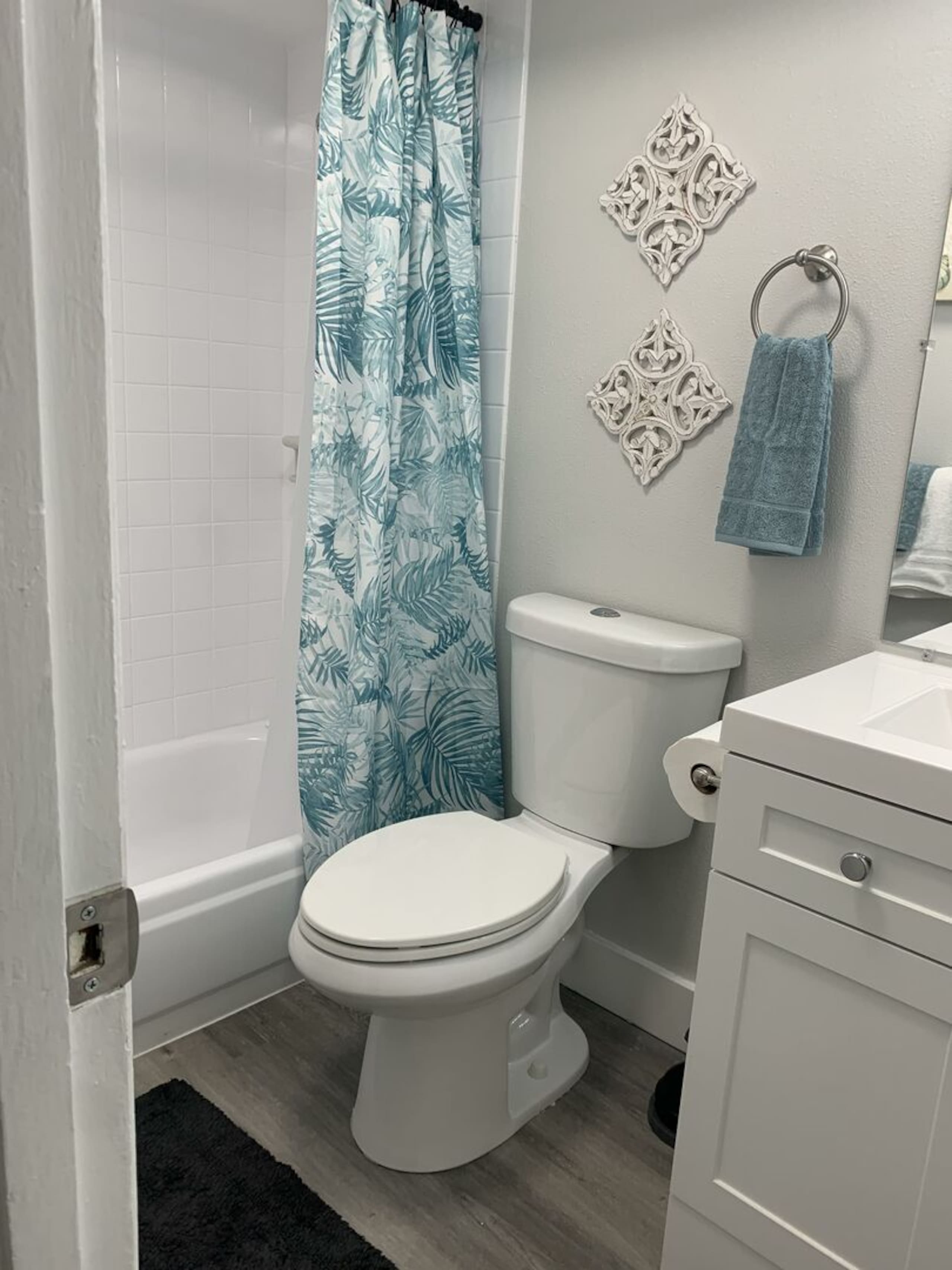 Condo in Honolulu · ★4.59 · 1 bedroom · 1 bed · 1 bath - Image 10