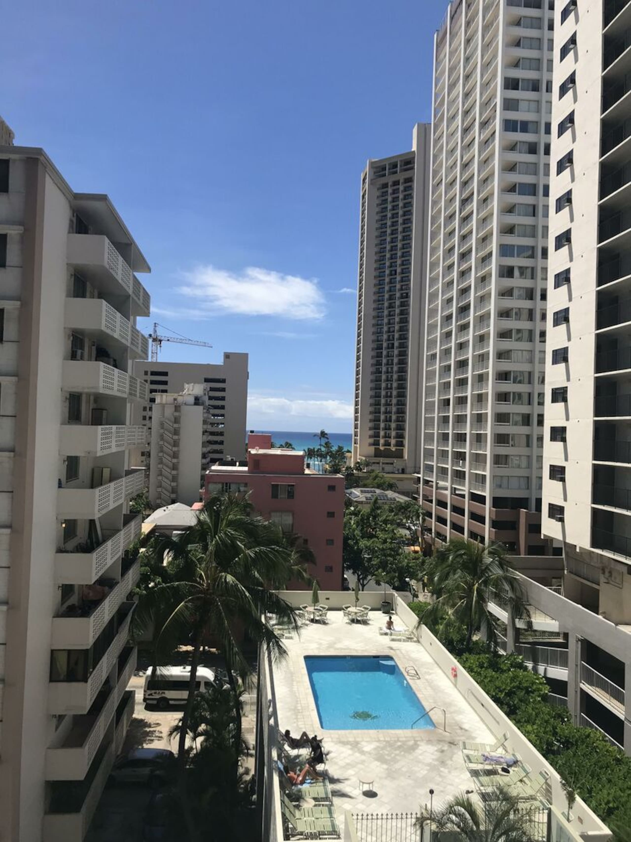 Condo in Honolulu · ★4.87 · 1 bedroom · 1 bed · 1 private bath - Image 10