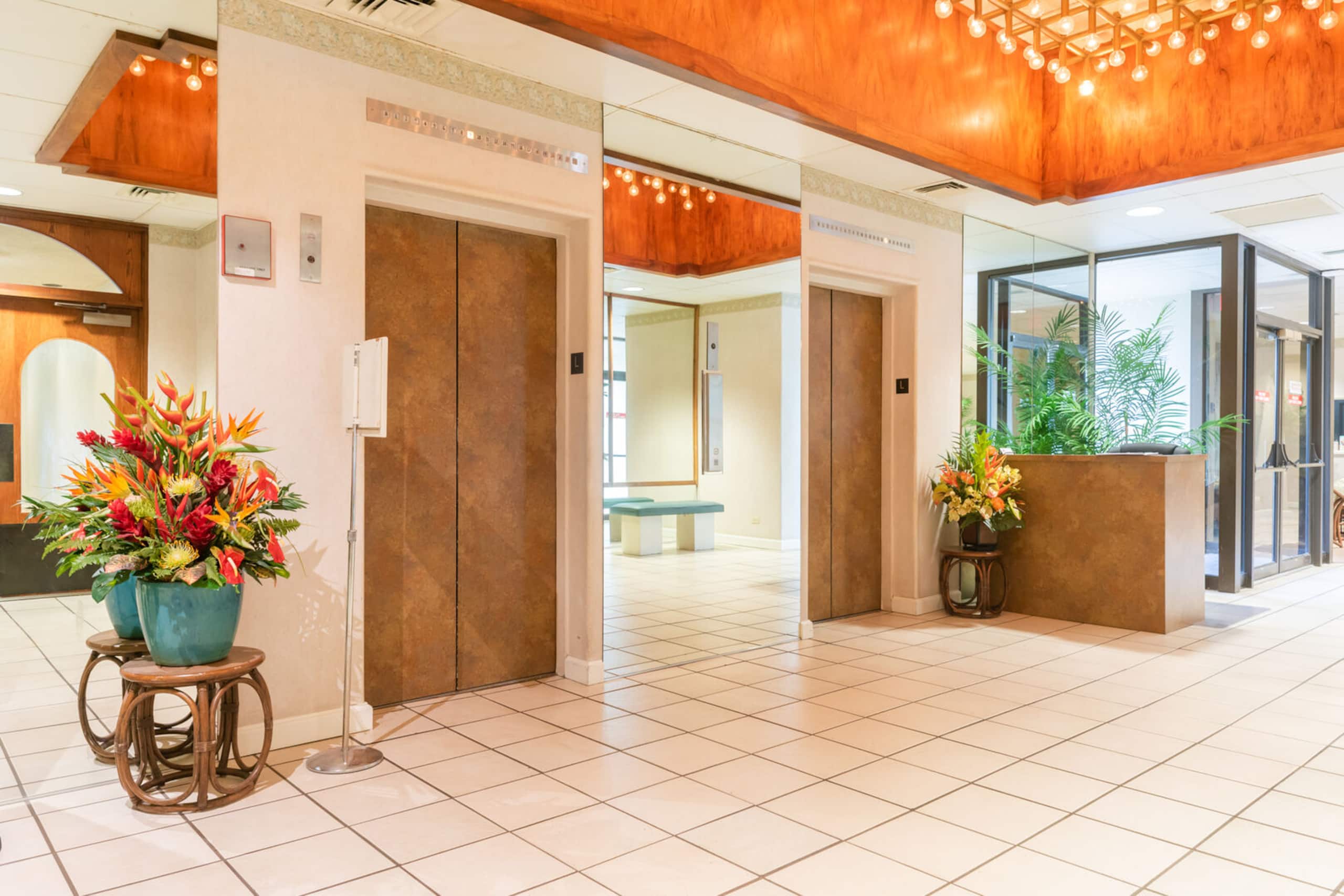 Condo in Honolulu · ★4.5 · 1 bedroom · 2 beds · 1 private bath - Image 14