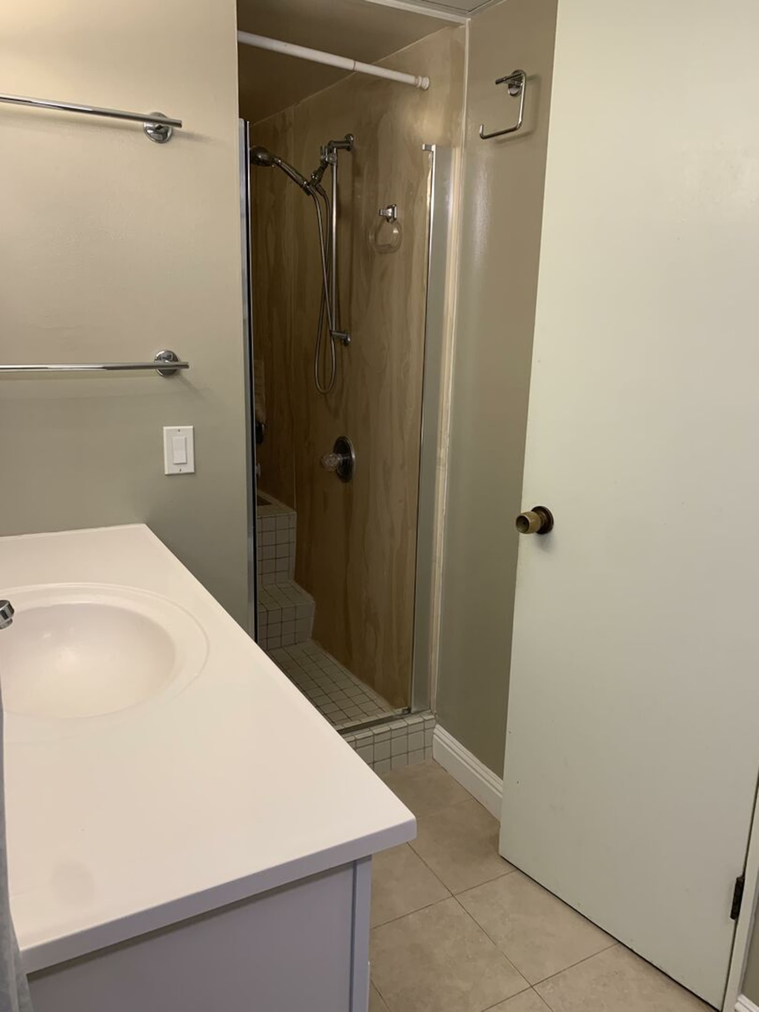 Condo in Honolulu · ★4.5 · 1 bedroom · 2 beds · 1 private bath - Image 9