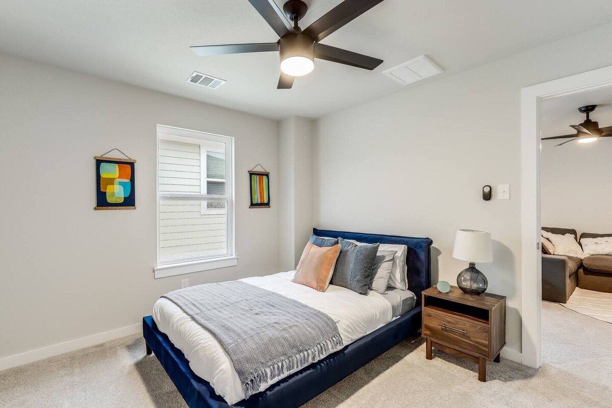 Vyumba vya kulala vilivyo na feni za dari