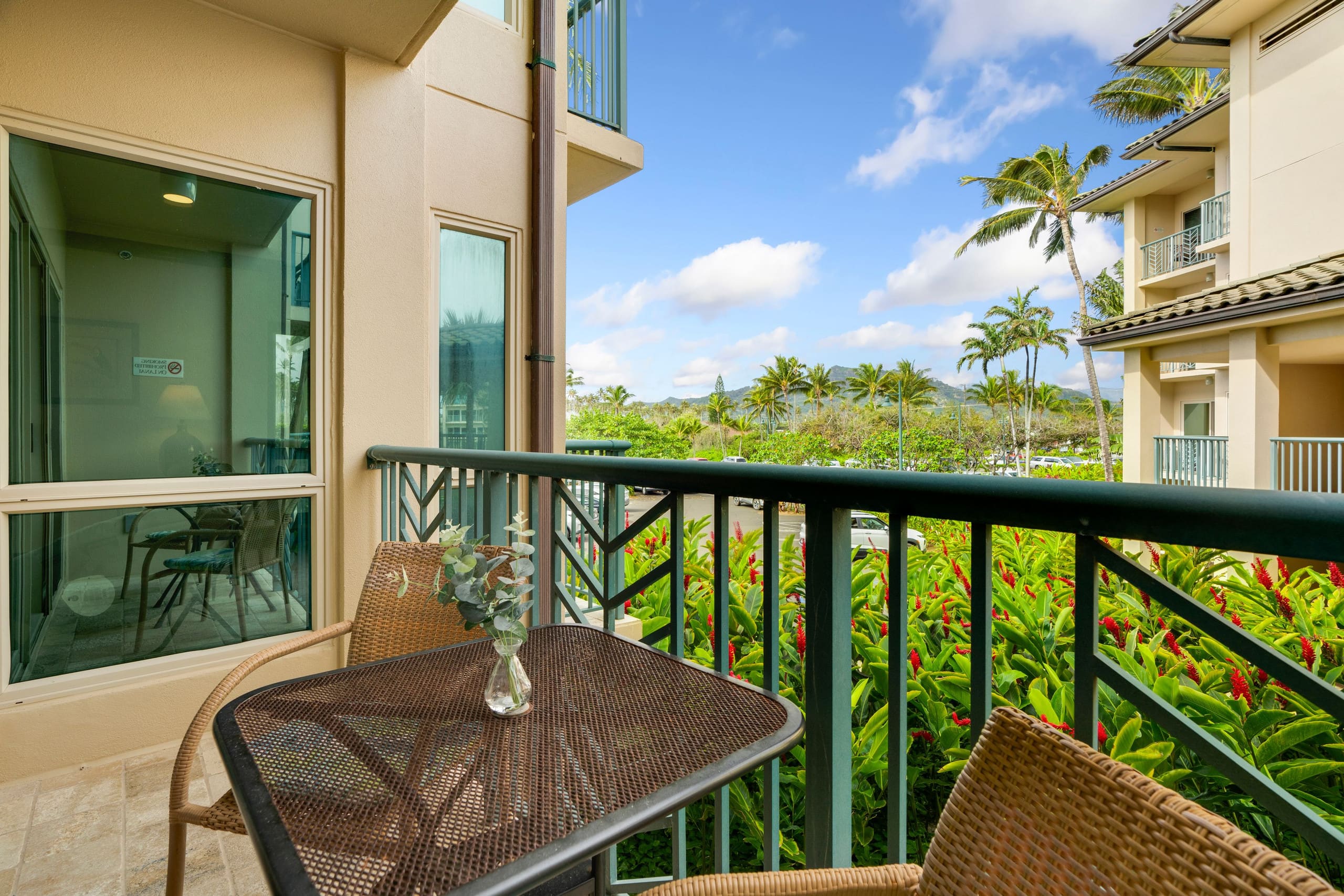 Waipouli G203 Beachfront Resort Pool, Slides & AC - Photo 26