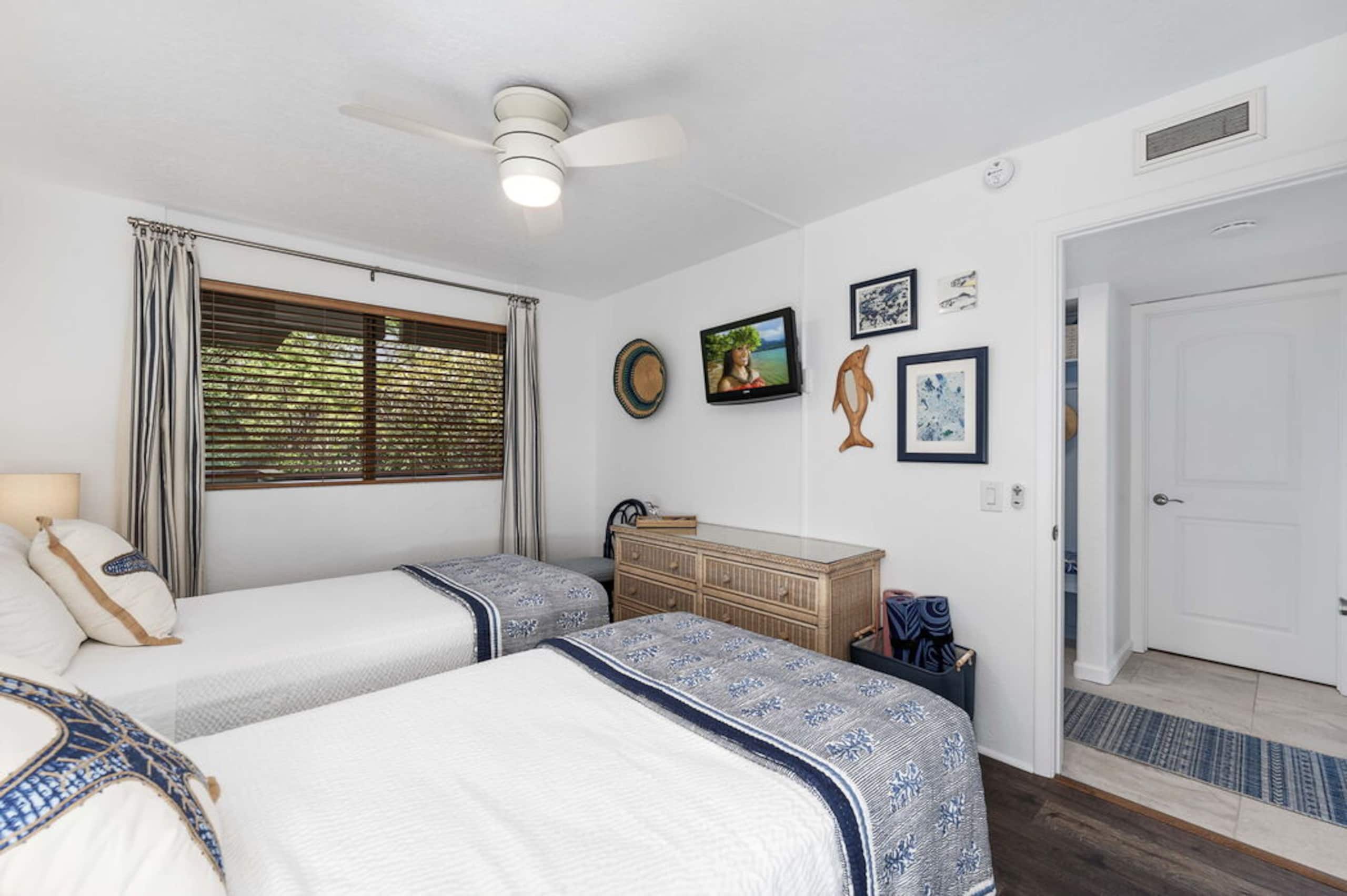 Condo in Kailua-Kona · ★5.0 · 2 bedrooms · 4 beds · 2 baths - Image 16