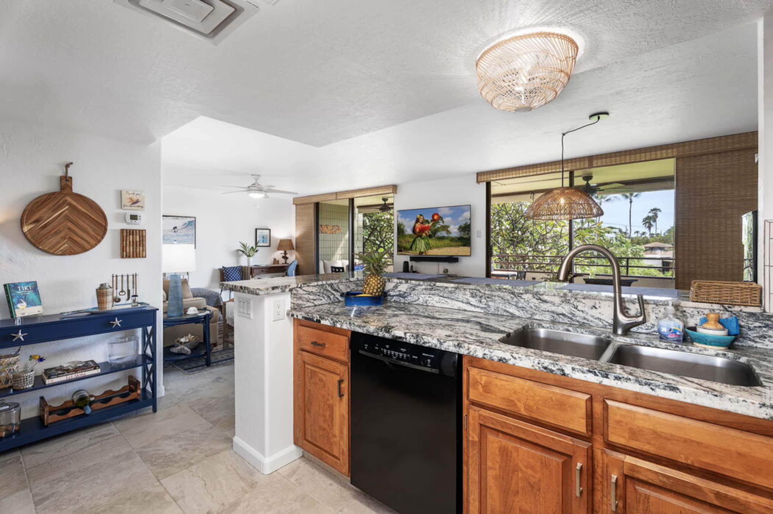 Condo in Kailua-Kona · ★5.0 · 2 bedrooms · 4 beds · 2 baths - Image 9