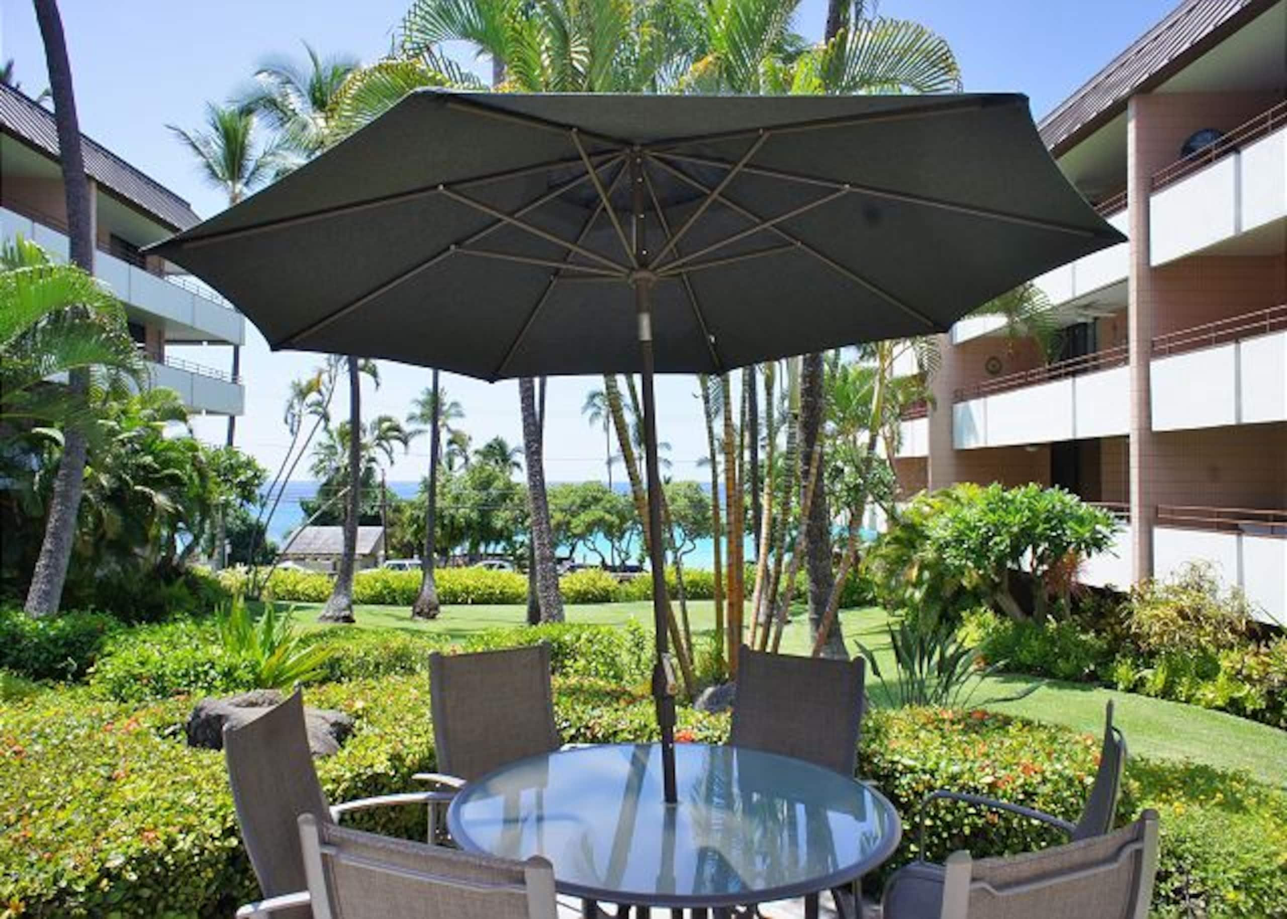 Condo in Kailua-Kona · ★5.0 · 2 bedrooms · 4 beds · 2 baths - Image 40