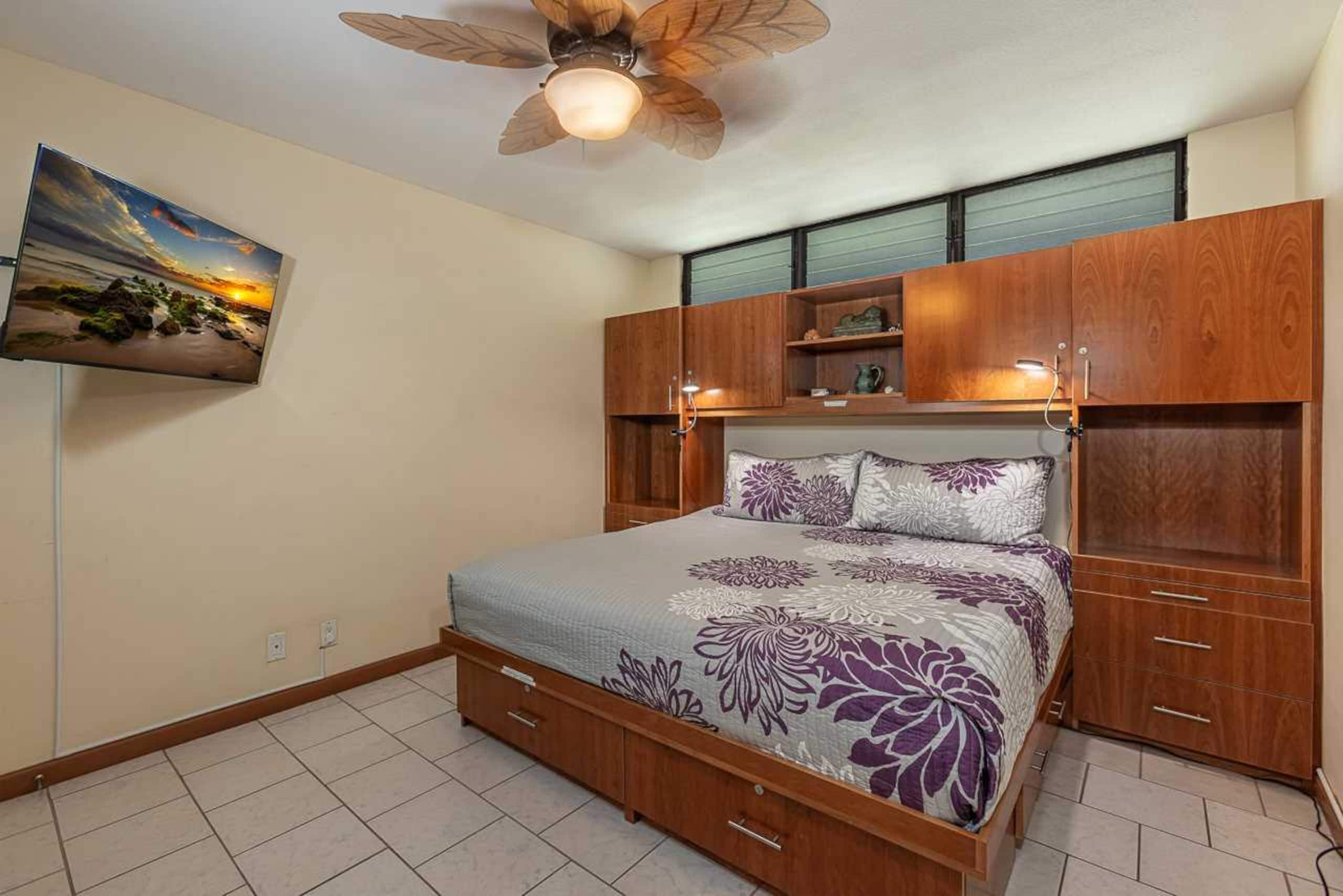 Condo in Kihei · ★4.69 · 1 bedroom · 2 beds · 1 private bath - Image 20