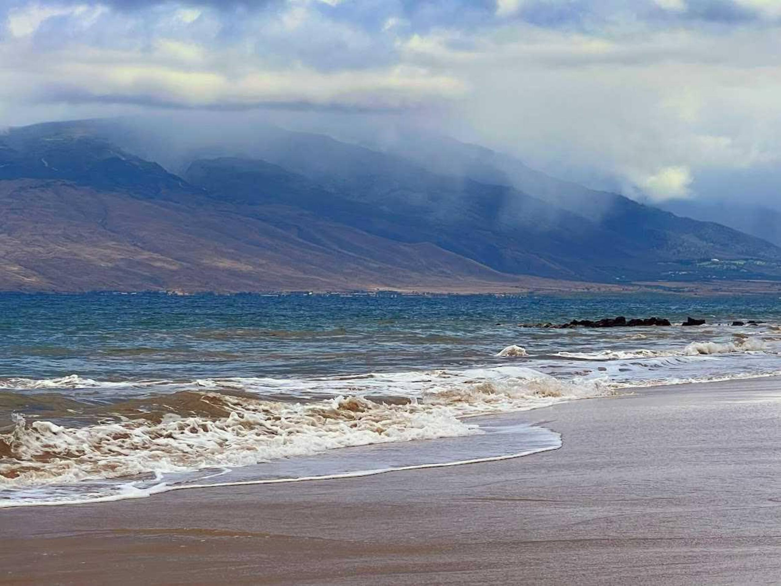 Condo in Kihei · ★4.69 · 1 bedroom · 2 beds · 1 private bath - Image 54