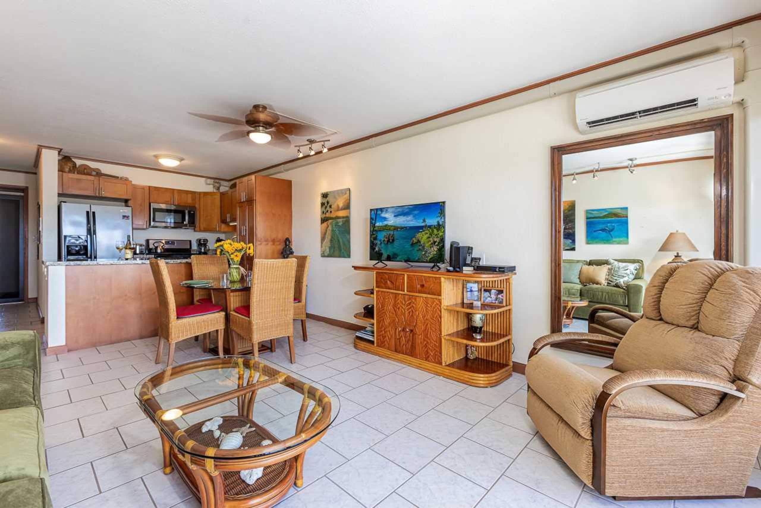Condo in Kihei · ★4.69 · 1 bedroom · 2 beds · 1 private bath - Image 11