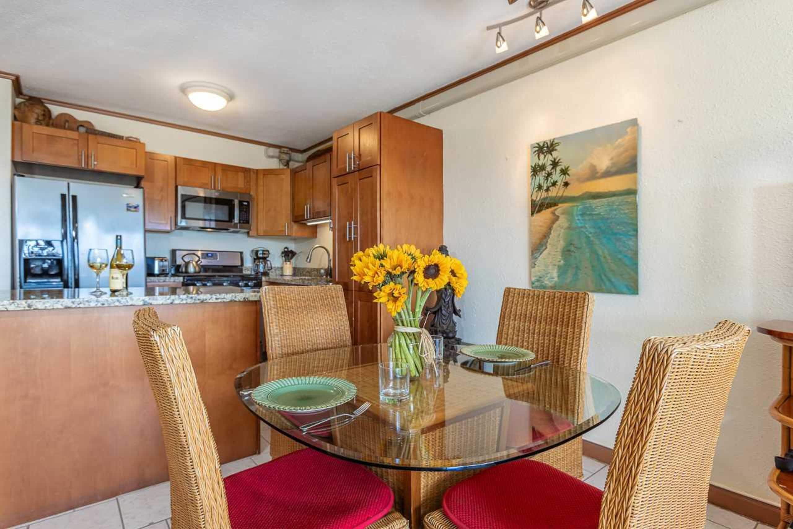 Condo in Kihei · ★4.69 · 1 bedroom · 2 beds · 1 private bath - Image 14