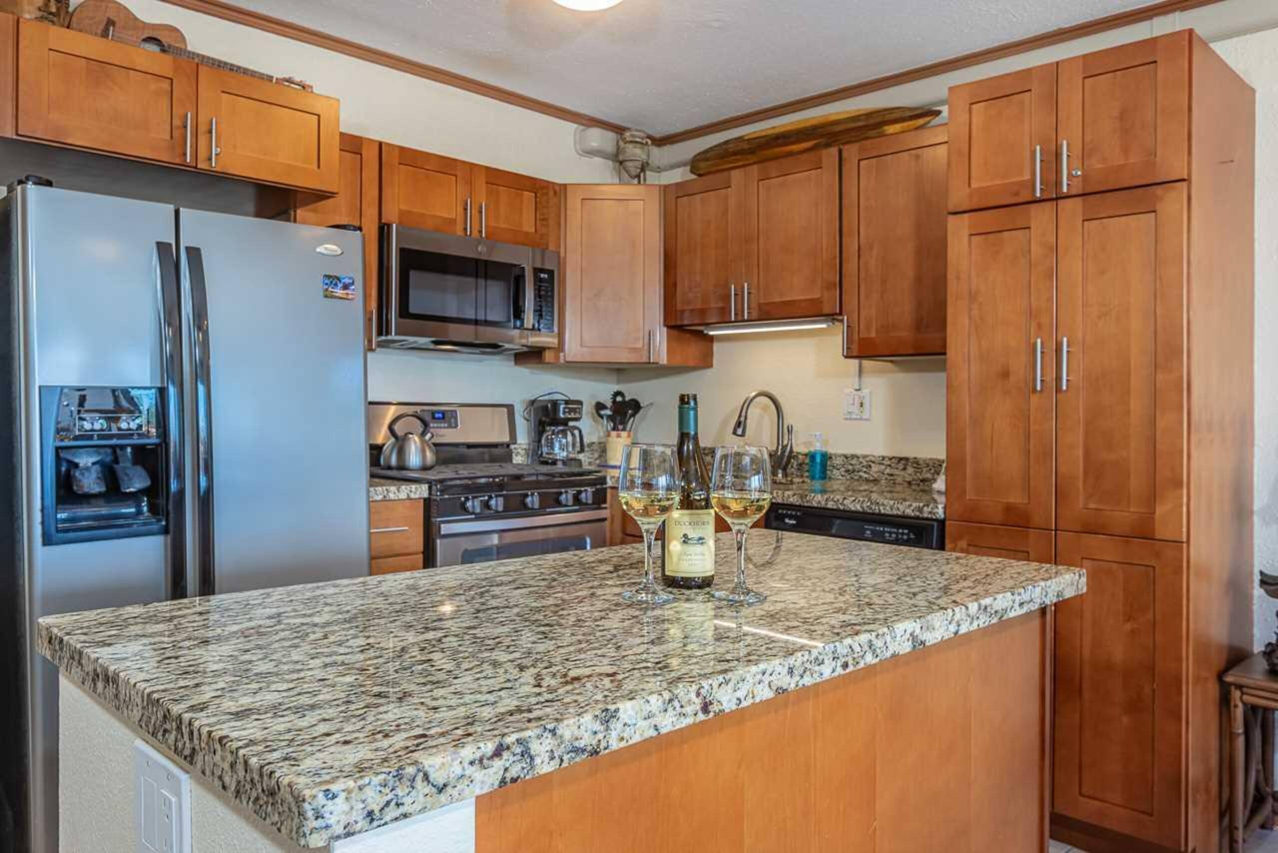 Condo in Kihei · ★4.69 · 1 bedroom · 2 beds · 1 private bath - Image 15