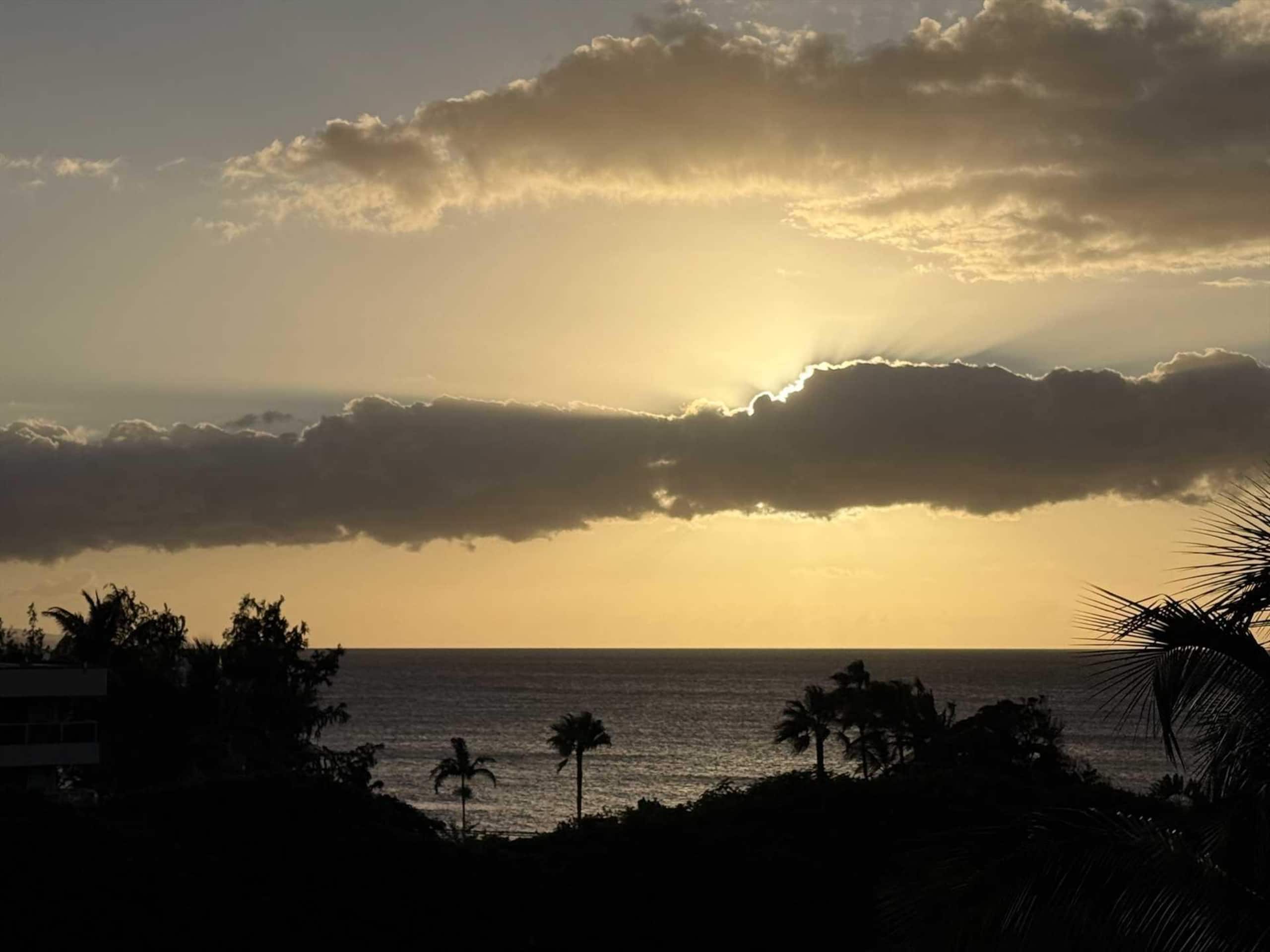 Condo in Kihei · ★4.69 · 1 bedroom · 2 beds · 1 private bath - Image 7