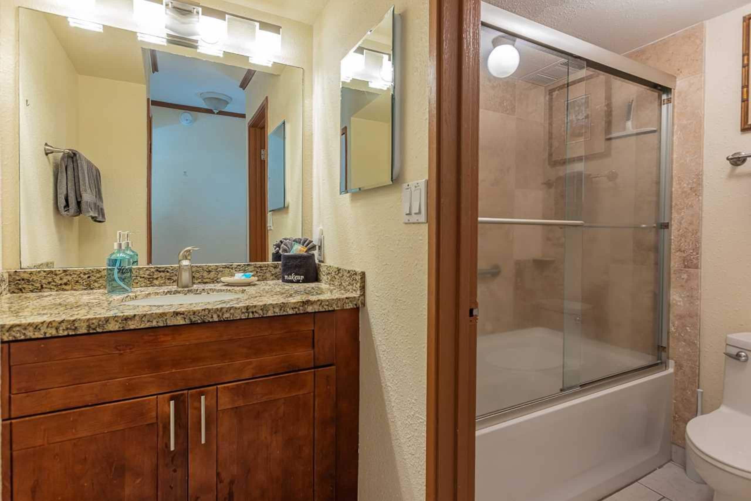 Condo in Kihei · ★4.69 · 1 bedroom · 2 beds · 1 private bath - Image 24