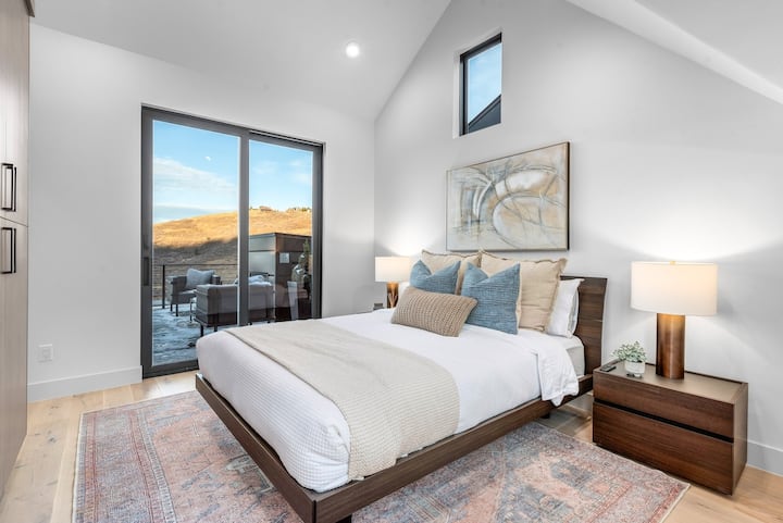 ห้องนอน 3 ตั้งอยู่ที่ชั้น 4 ของบ้าน