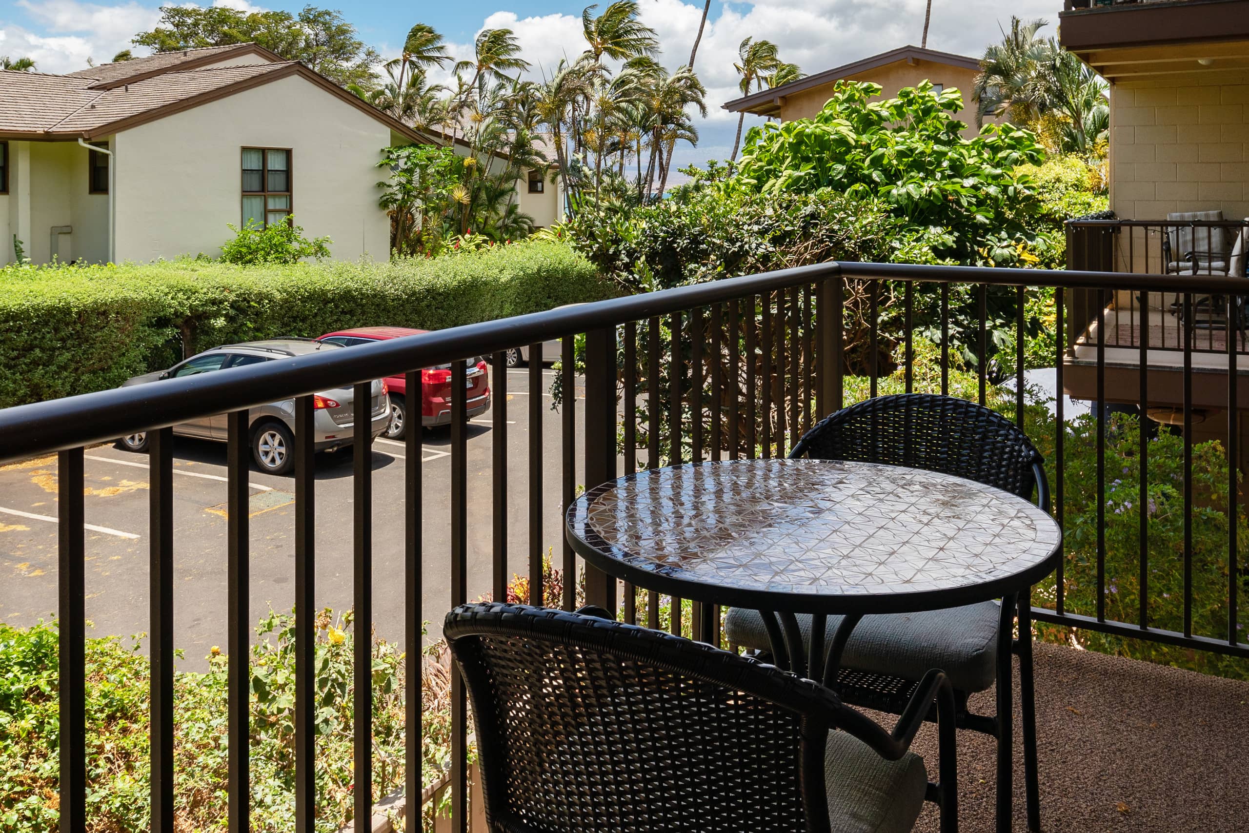 Condo in Wailuku · ★4.75 · 1 bedroom · 2 beds · 1 shared bath - Image 26