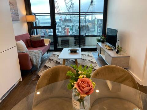 Successful Airbnb property: Whitehorse Wonder 8A in Box Hill