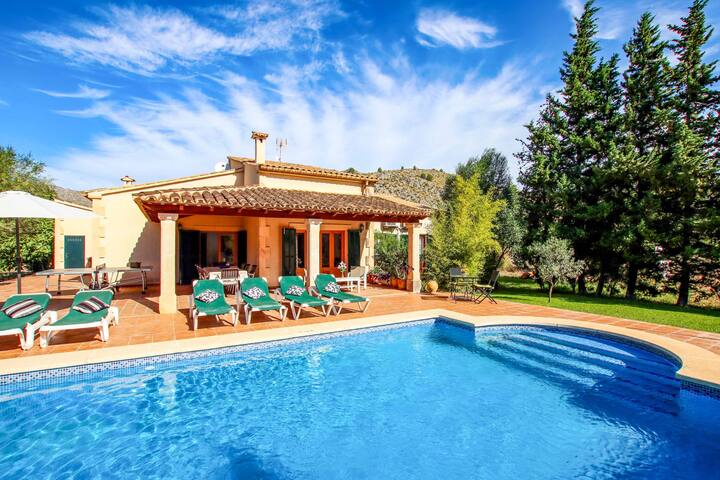 Villa Punta Colet gallery image 2