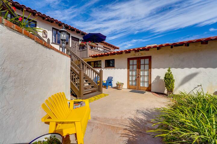 South Mission Beach Duo! Steps to Ocean! gallery image 3