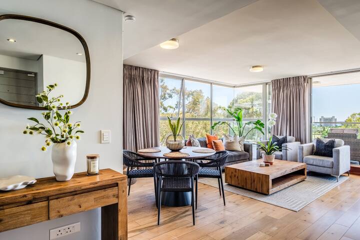 Stylish Comfort at the Luxurious Tramonto gallery image 5