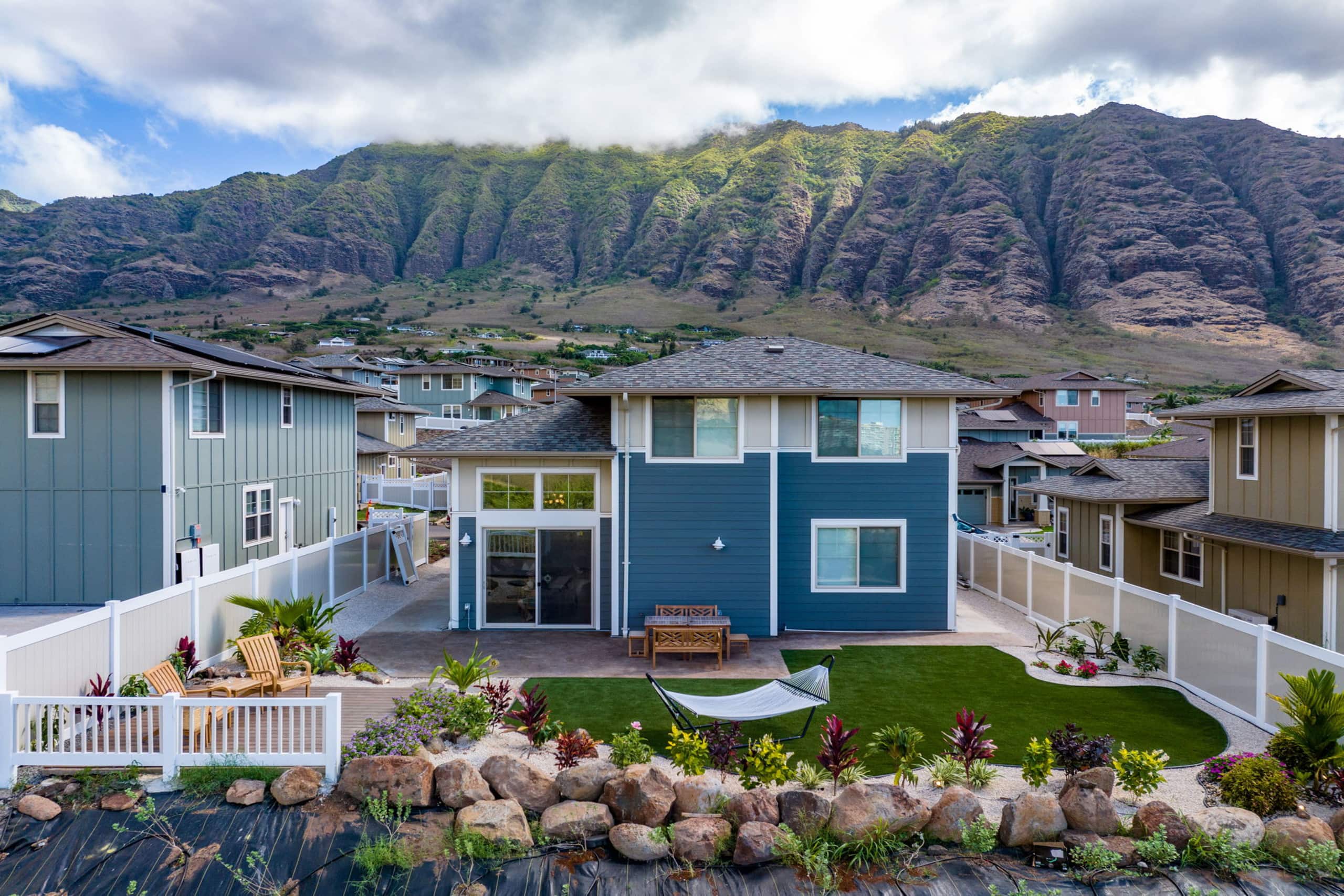 Home in Waianae · ★4.83 · 3 bedrooms · 4 beds · 2.5 private baths - Image 41