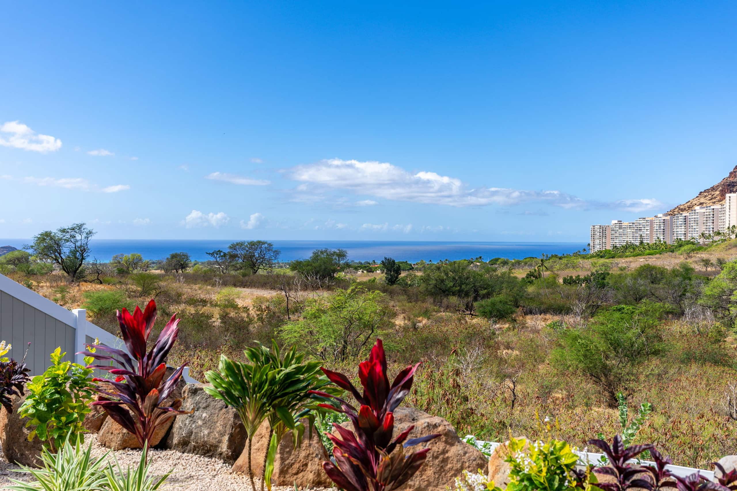 Home in Waianae · ★4.83 · 3 bedrooms · 4 beds · 2.5 private baths - Image 34